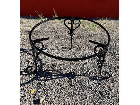 Kuty stojak na wieńce...