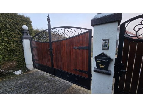 Brama kuta uchylna z...