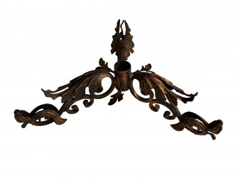 Choinkowy stojak kuty