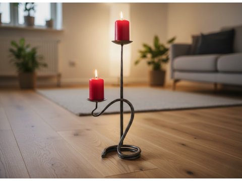 Świecznik kuty nowoczesny