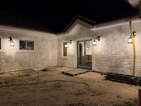 Lampa kuta zewnętrzna -...